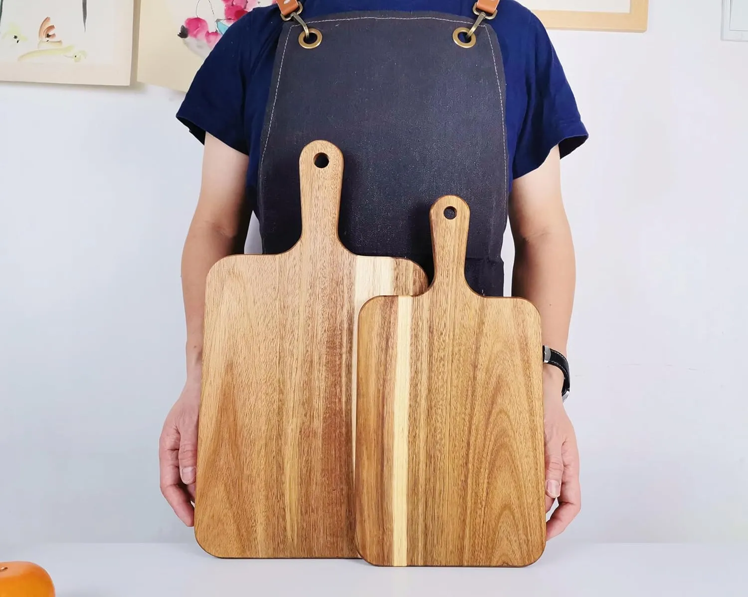 Acacia Wood Cutting Board with Handle 16"x8.7", Wooden Cutting Boards, Chopping Board, Charcuterie Board, Serving board for Cheese, Bread, Pizza, Vegetables & Fruits (1, 16"L x 8.7"W)