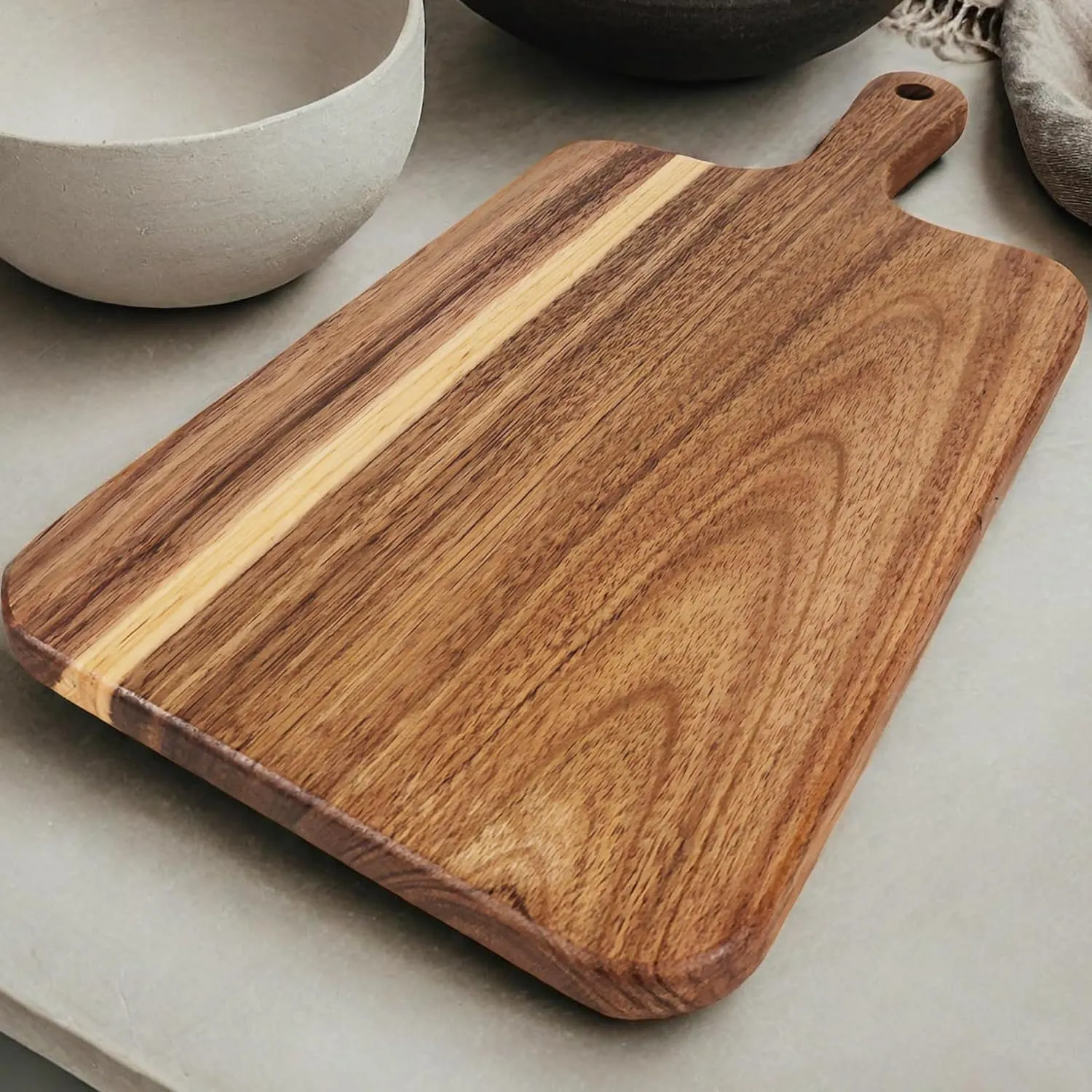 Acacia Wood Cutting Board with Handle 16"x8.7", Wooden Cutting Boards, Chopping Board, Charcuterie Board, Serving board for Cheese, Bread, Pizza, Vegetables & Fruits (1, 16"L x 8.7"W)