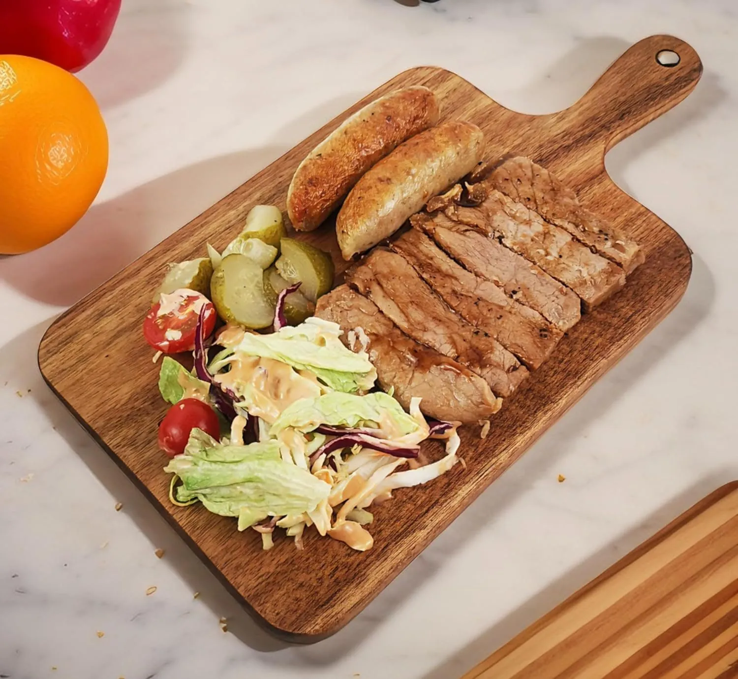 Acacia Wood Cutting Board with Handle 16"x8.7", Wooden Cutting Boards, Chopping Board, Charcuterie Board, Serving board for Cheese, Bread, Pizza, Vegetables & Fruits (1, 16"L x 8.7"W)