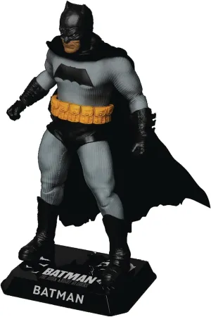 Beast Kingdom The Dark Knight Returns: Batman DAH-043 Dynamic 8-ction Heroes Action Figure, Multicolor