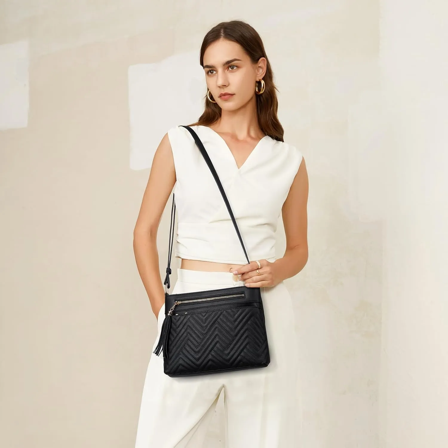 BOSTANTEN Crossbody Purses for Women Medium Shoulder Bag Quilted Handbags with Zipper Pocket