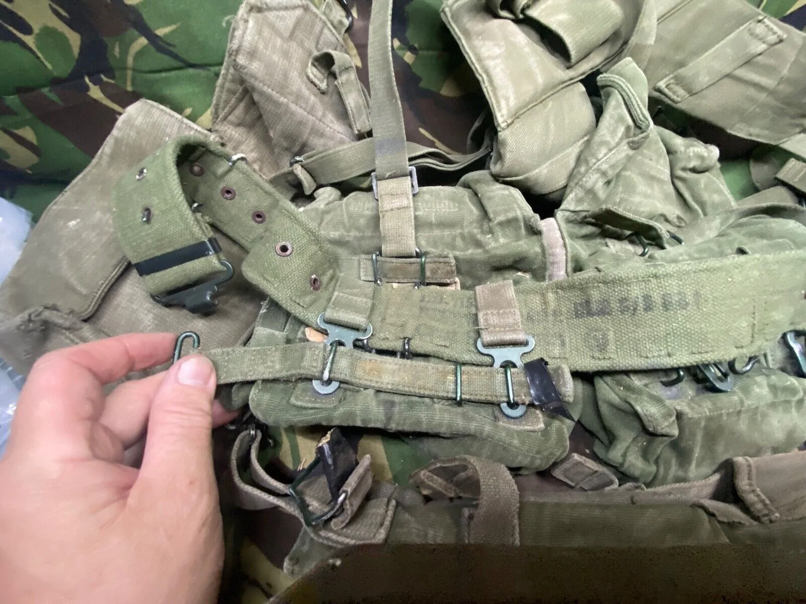 British Army DPM Combat Webbing Equipment Yolk Poncho Carrier 38" Belt & Pouches