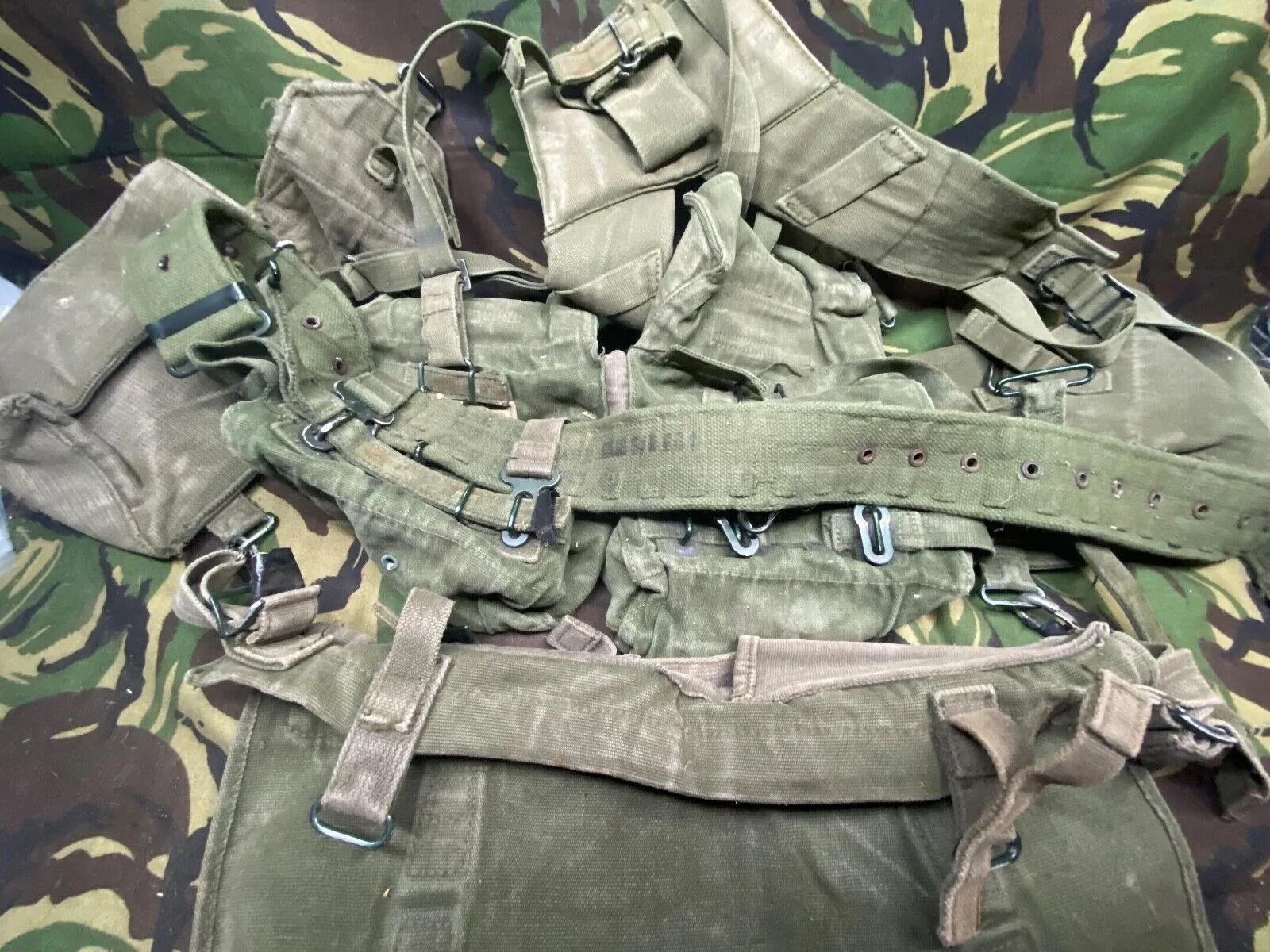 British Army DPM Combat Webbing Equipment Yolk Poncho Carrier 38" Belt & Pouches
