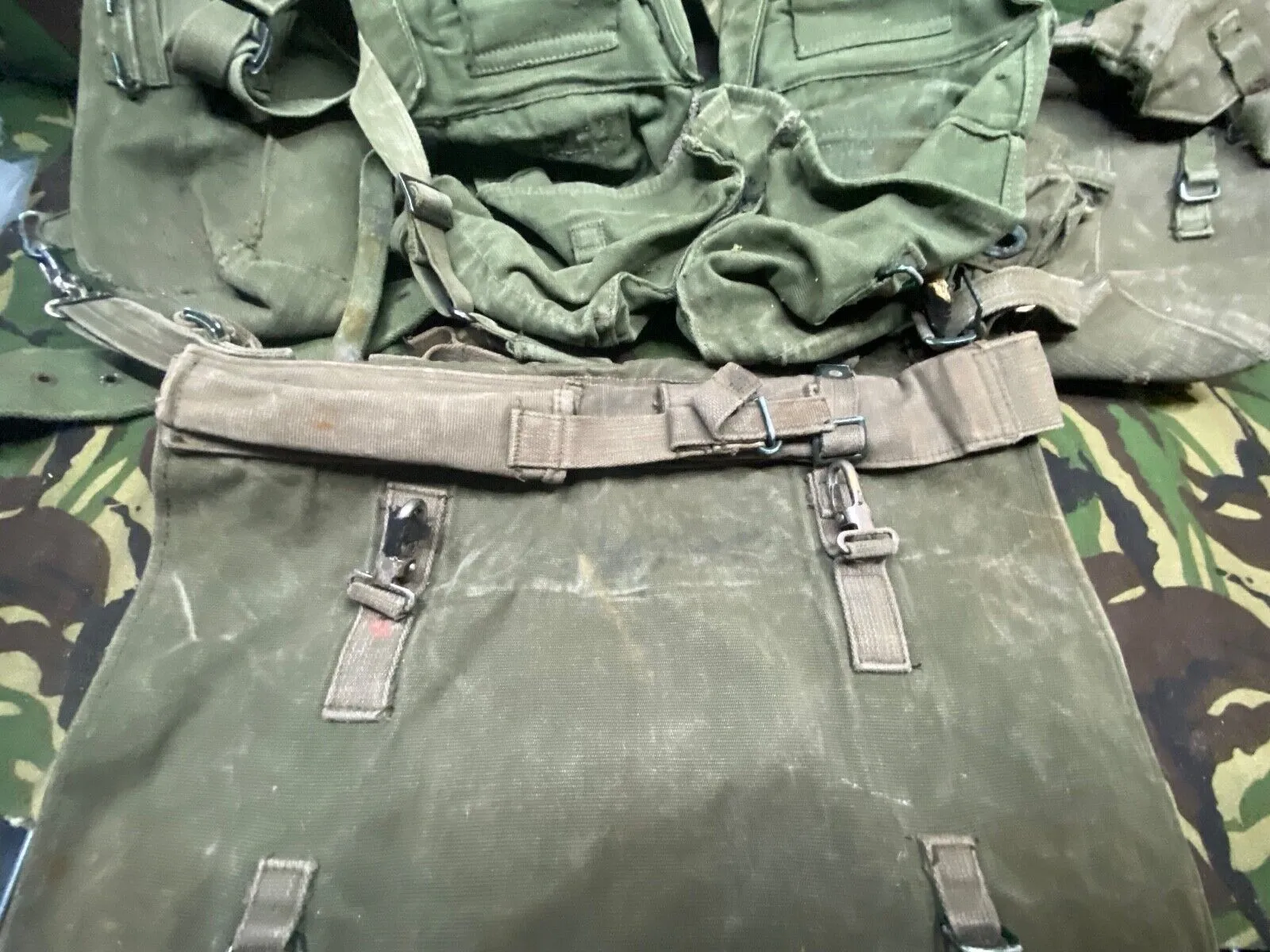 British Army DPM Combat Webbing Equipment Yolk Poncho Carrier 38" Belt & Pouches