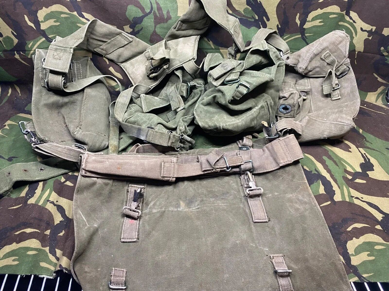 British Army DPM Combat Webbing Equipment Yolk Poncho Carrier 38" Belt & Pouches
