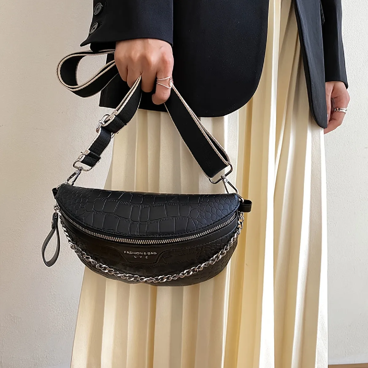 Crocodile Pattern Fanny Pack, Chain Decor Chest Bag, Wide Strap Crossbody Purses For Women