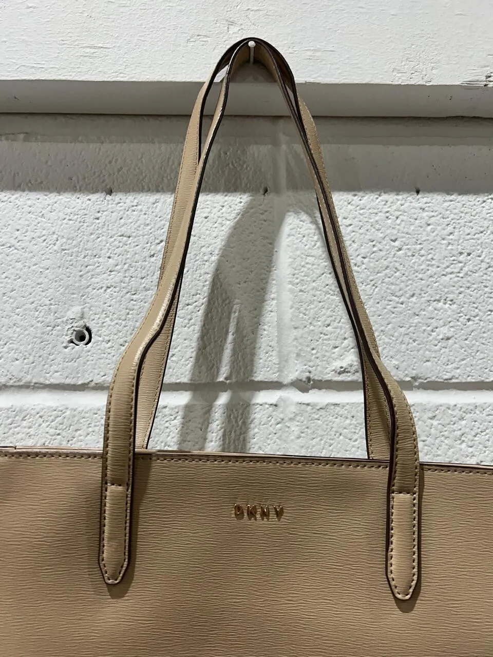 DKNY Tan Saffiano Leather Zippered Structured Tote Shoulder Bag Purse