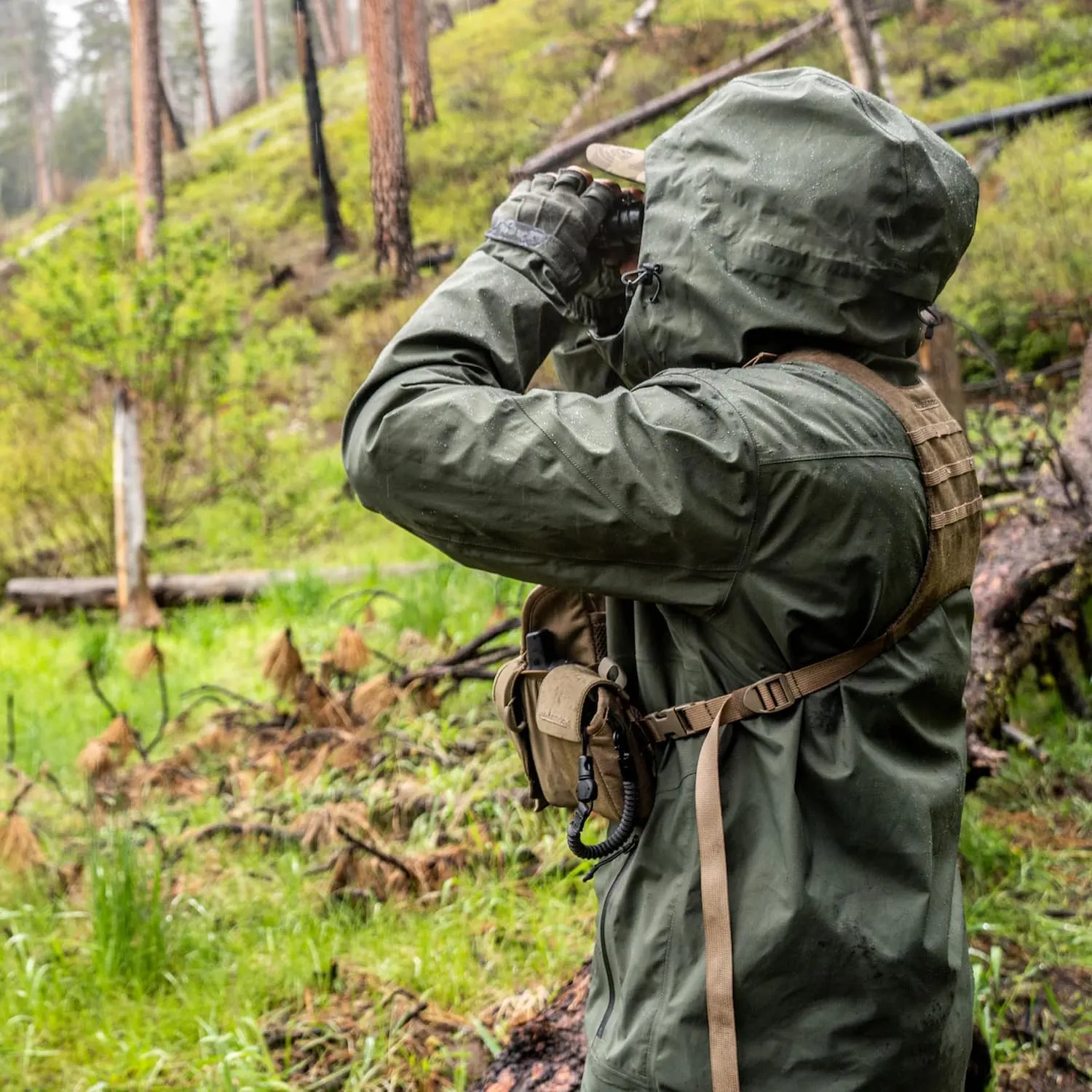 Eberlestock Recon Rangefinder Pouch: Tactical Design, Protection, and Easy Access for Precision Hunters