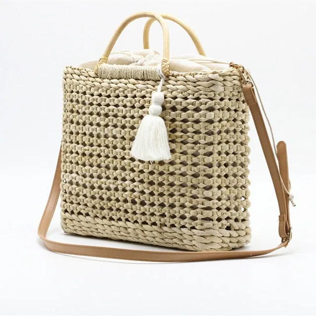 Fringed wooden handle bag