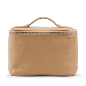 Leatherology Camel Leatherology Medium Train Case - Spacious design, Mesh pockets with Water-resistant Lining