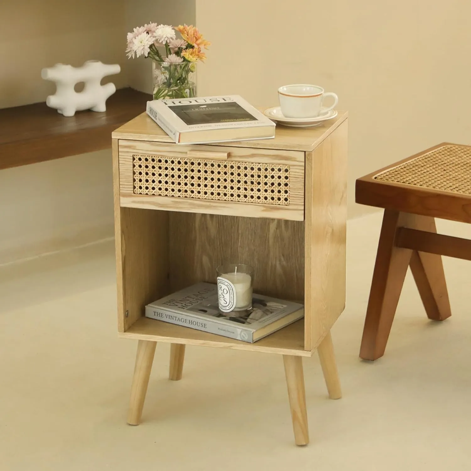 MaxSmeo Rattan Side Table, Small Bedside Tables Natural Wood Nightstand with Drawer and Open Shelf, Modern Nightstand with Solid Legs (Natural Walnut)