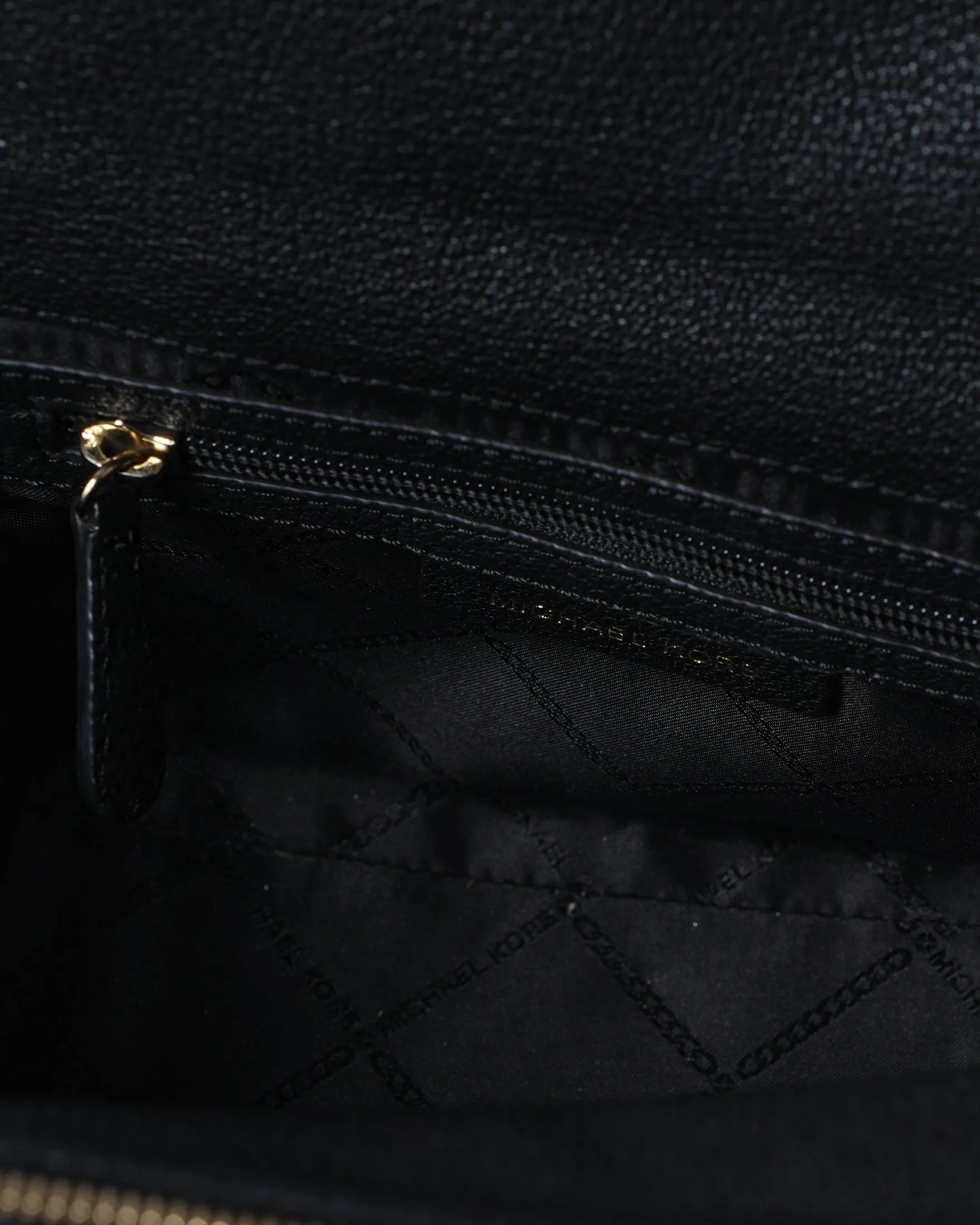 Michael Kors Crossbody Plus Top Handle Bag