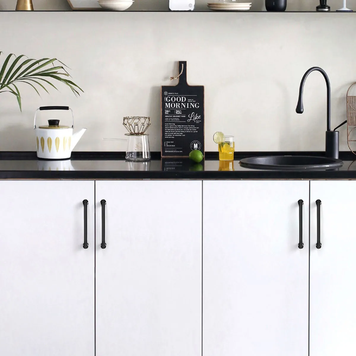 Modern Brushed Brass Cabinet Pull Handles – Matte Black Finish Black