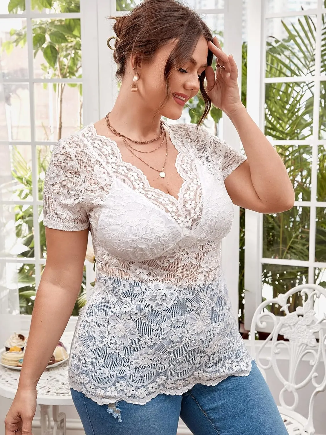 OYOANGLE Women's Plus Size Short Sleeve Floral Lace Blouse Mesh V Neck Slim Tee Shirt Top