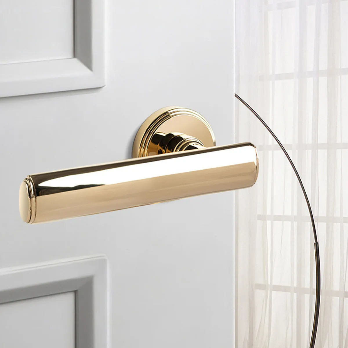 Privacy Door Handles – Stylish, Secure Brushed Brass Lockable Door Handle Black