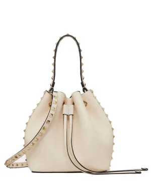 Rockstud Textured Leather Bucket Bag In Light Ivory