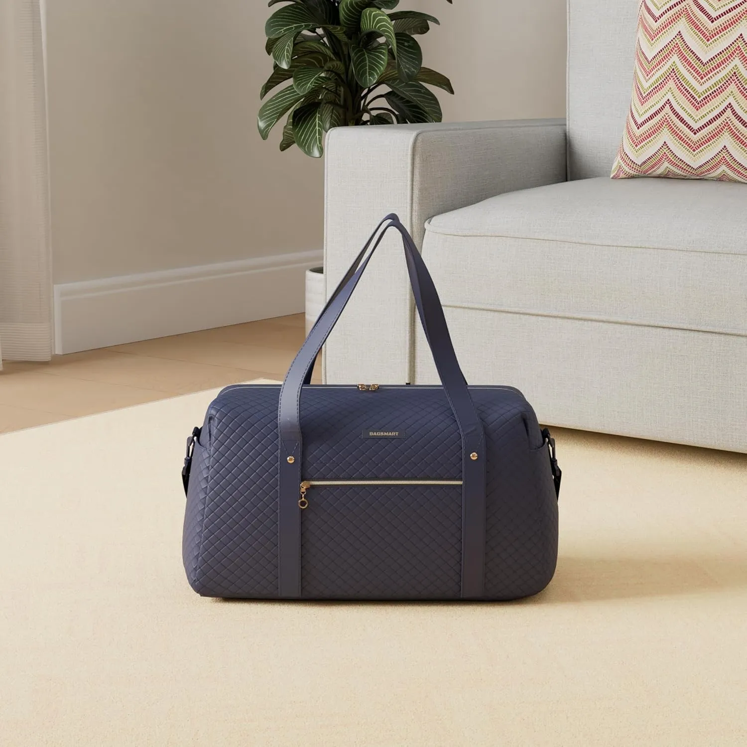 Travel Duffle Bag, BAGSMART 31L Quilted Weekender Overnight Bag for Women with Laptop Compartment, Large Carry On Airport Bag with Wet Pocket & Shoe Bag for Business Trips, Sports (Navy blue)