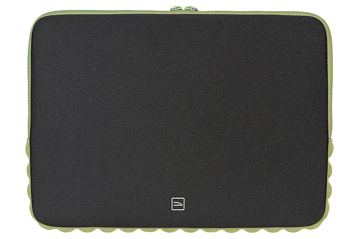Tucano OFFROAD 15.6"/16 Laptop Sleeve | Black