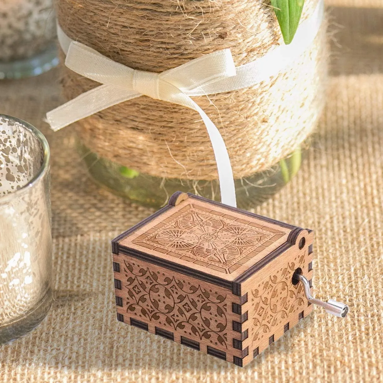 ukebobo Wooden Music Box - The Pooh Saying Music Box, Gift for Friend, Cousins, BFF, New Year's Gifts- 1 Set