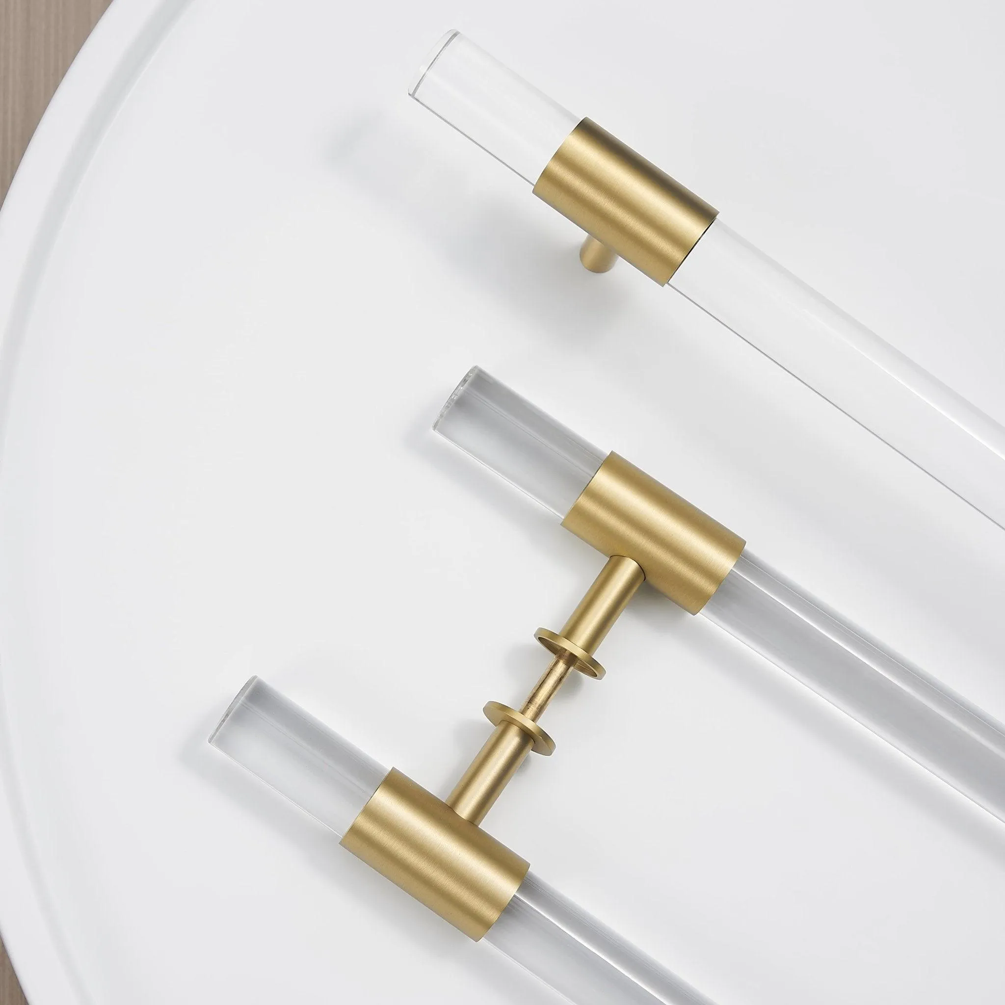 VITRE / Acrylic & Brass Door Pulls