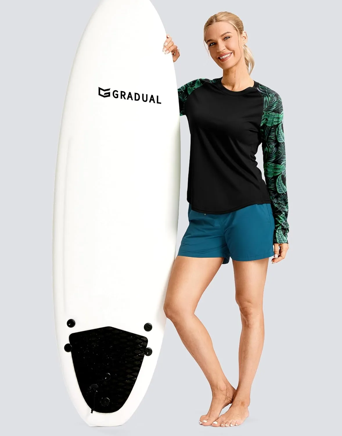 Women's UPF50  Sun Protection Shirts with Zip Pocket Long Sleeve Workout Tops for Swimming Hiking Quick Dry Rash Guard